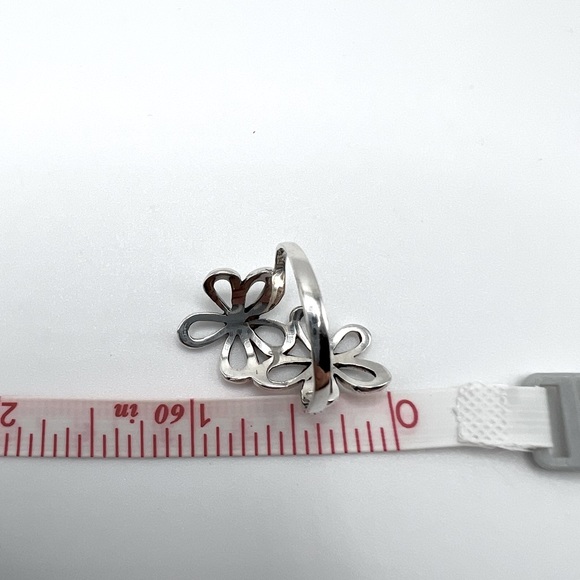 .925 Sterling Silver Double Flower Ring - Picture 10 of 17